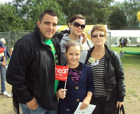Bath Cats & Dogs Home Big Family Fun Day