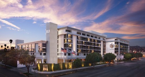 SLS Hotel